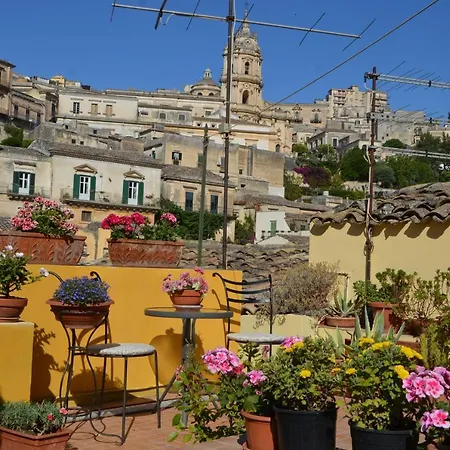 Al Cortiletto Centro 4*