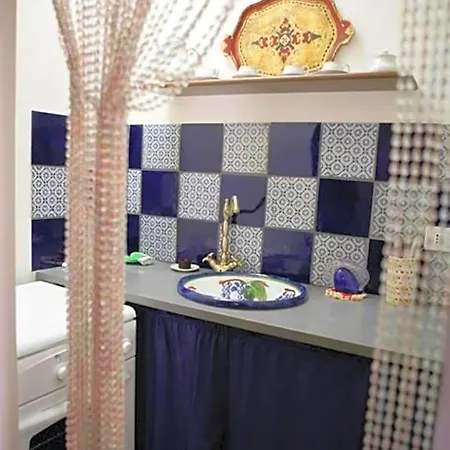 Al Cortiletto Centro Couette-café 4*