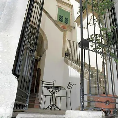 Al Cortiletto Centro Couette-café Modica